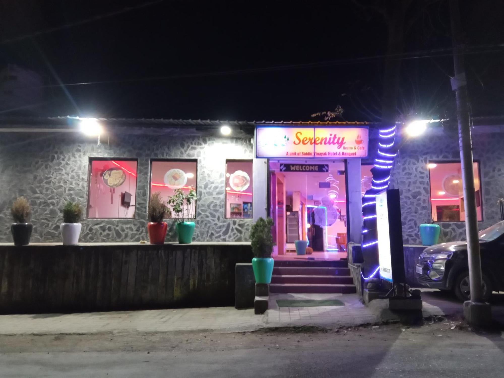 Siddhi Vinayak Hotel And Banquet Бхимтал Экстерьер фото