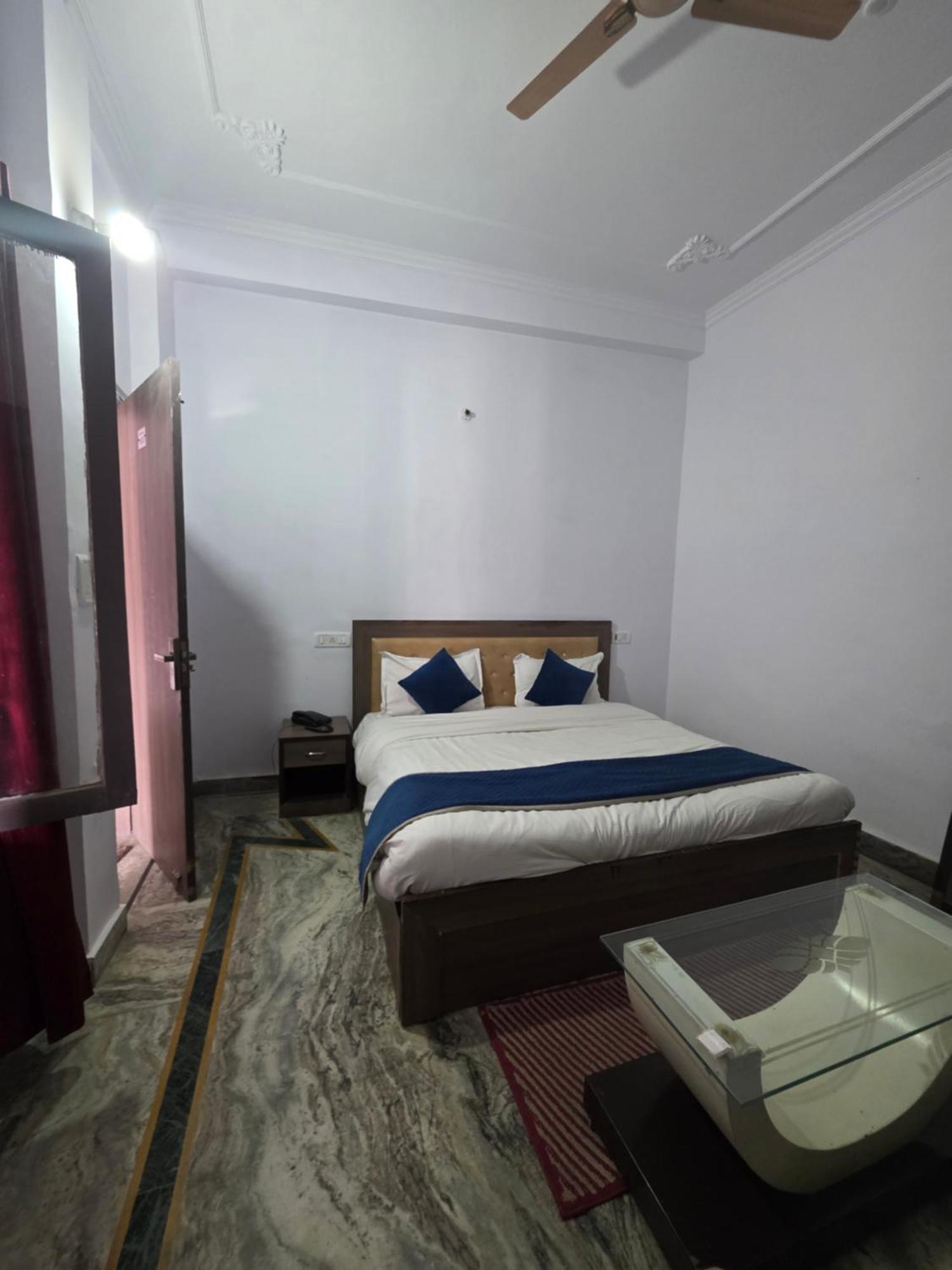 Siddhi Vinayak Hotel And Banquet Бхимтал Экстерьер фото
