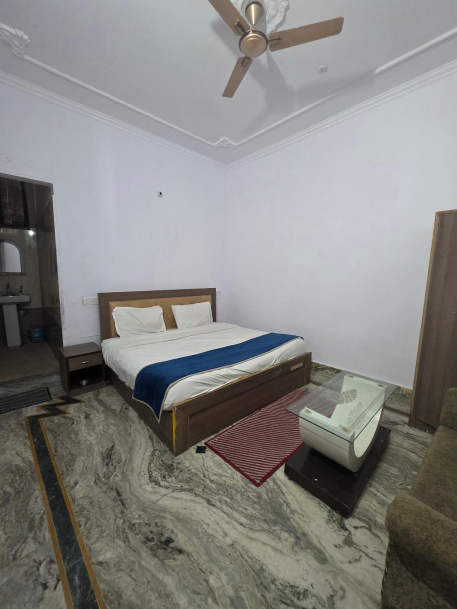 Siddhi Vinayak Hotel And Banquet Бхимтал Экстерьер фото